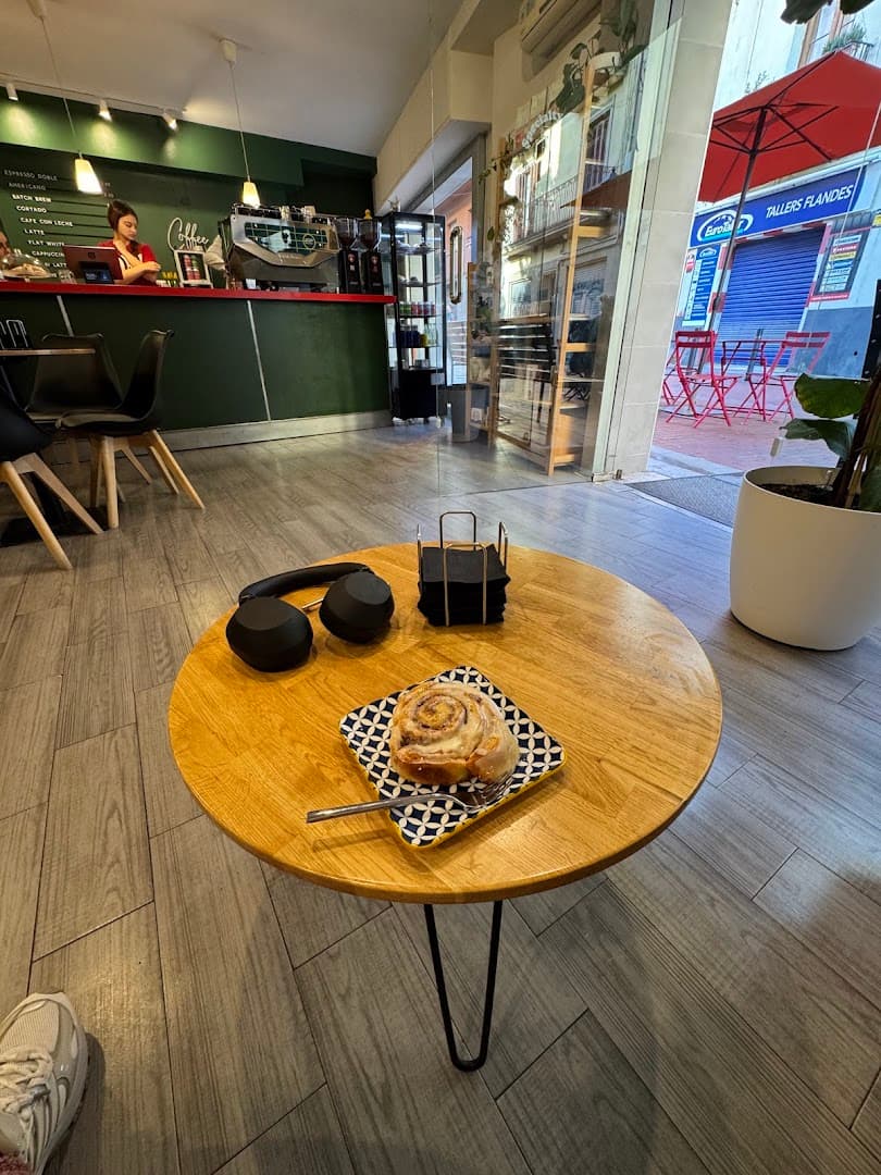Rosella Coffee specialty coffee shop in Barcelona - photo 8