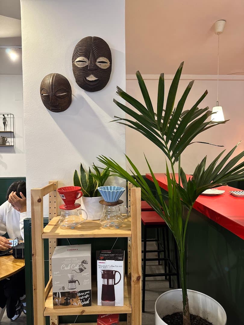 Rosella Coffee specialty coffee shop in Barcelona - photo 9