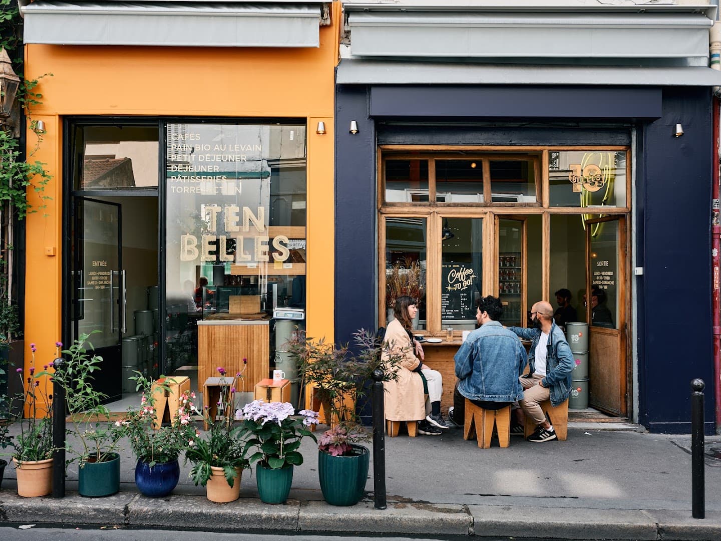 Ten Belles - specialty coffee shop in Paris