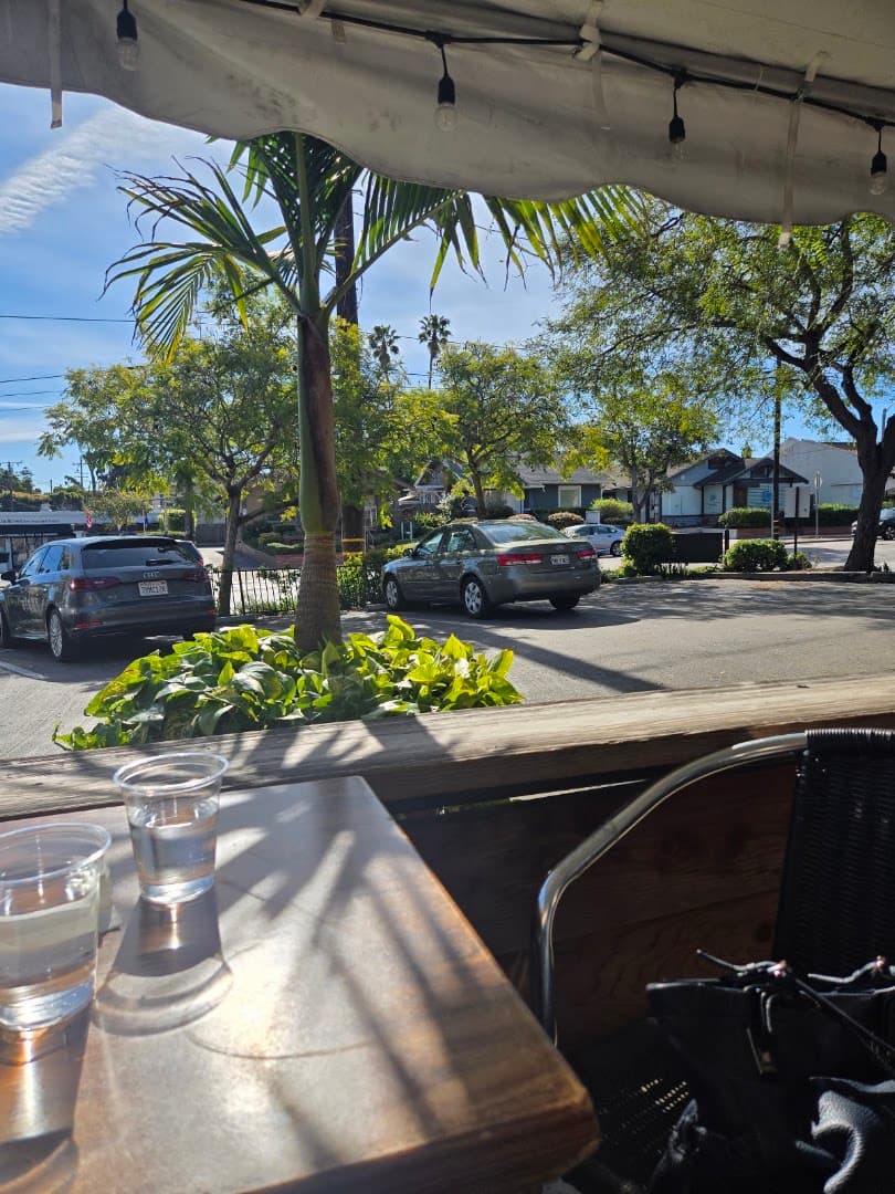 Daily Grind - specialty coffee shop in Santa Barbara