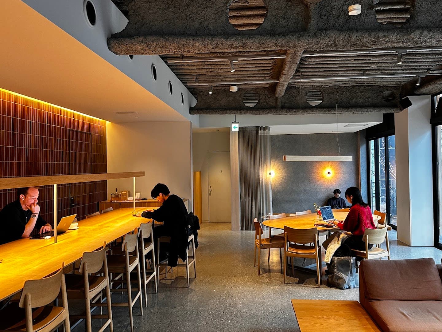 Blue Bottle Coffee - Shibuya Cafe - specialty coffee shop in Tokyo