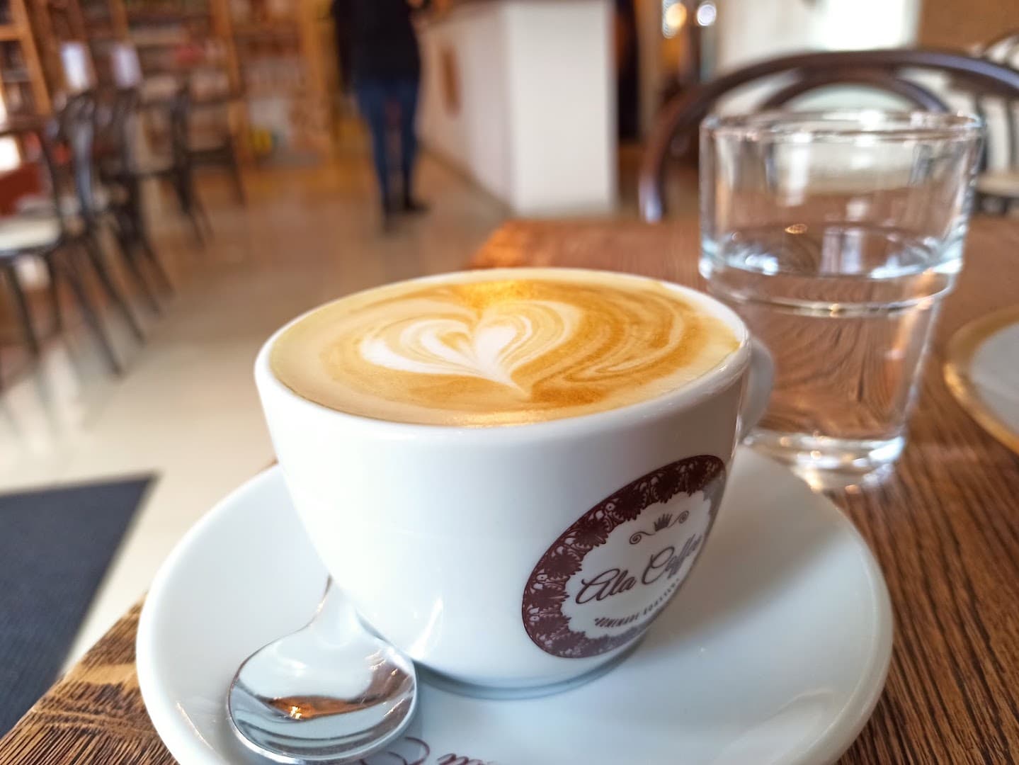 Coffee at Ala Coffee, specialty coffee shop in Prague