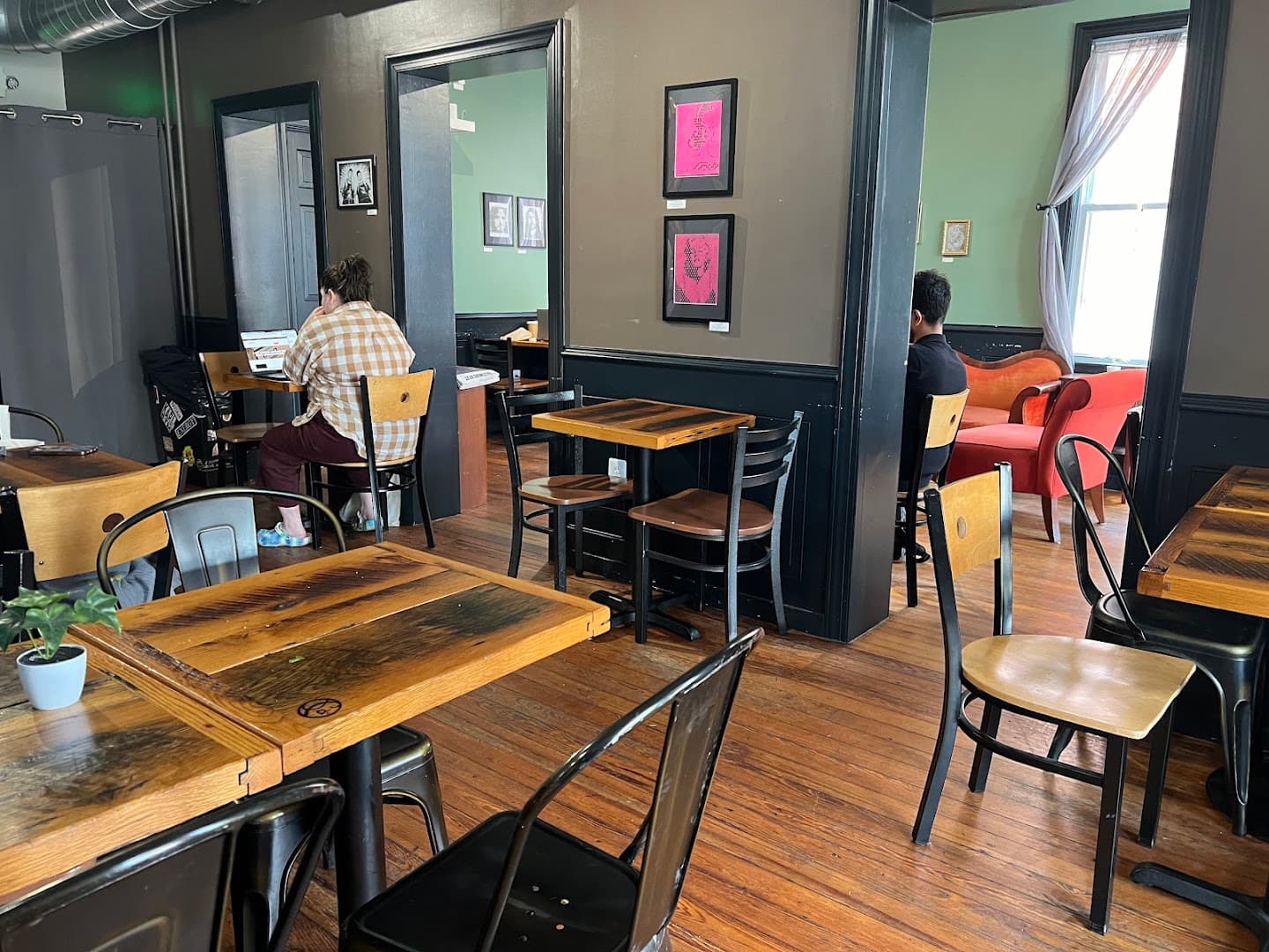 Common Ground Cafe Cooperative - specialty coffee shop in Baltimore