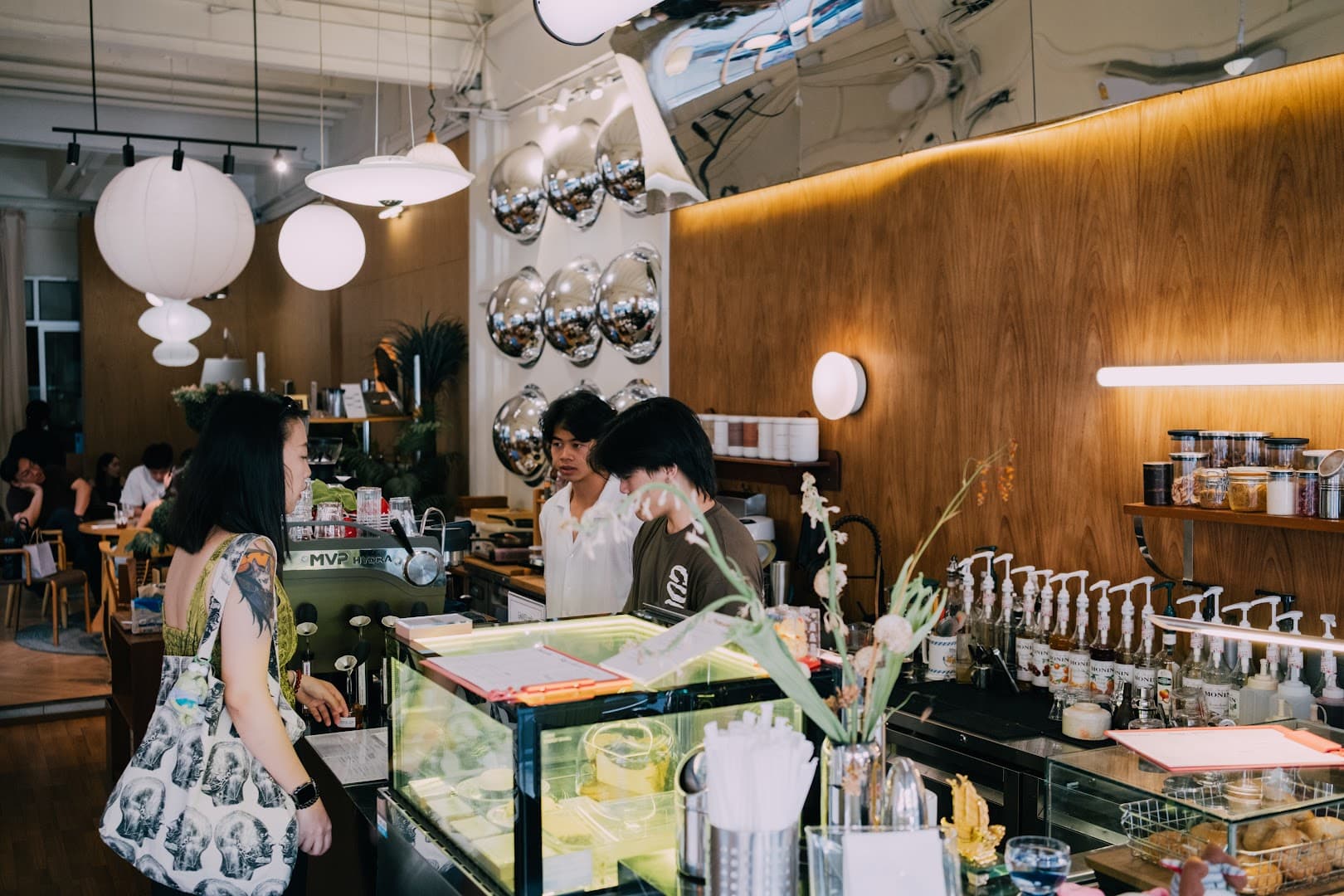 ENVIES cafe - specialty coffee shop in Bangkok