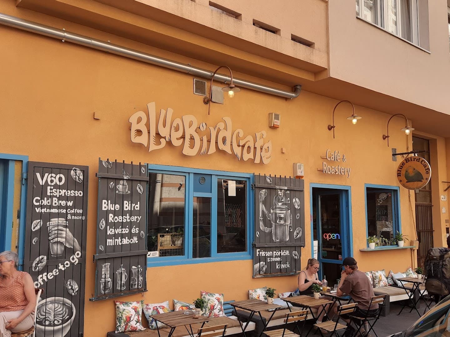 Blue Bird Roastery specialty coffee shop in Budapest - photo 6