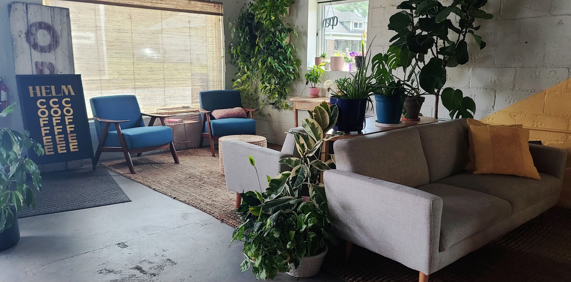 Helm Coffee - specialty coffee shop in Indianapolis