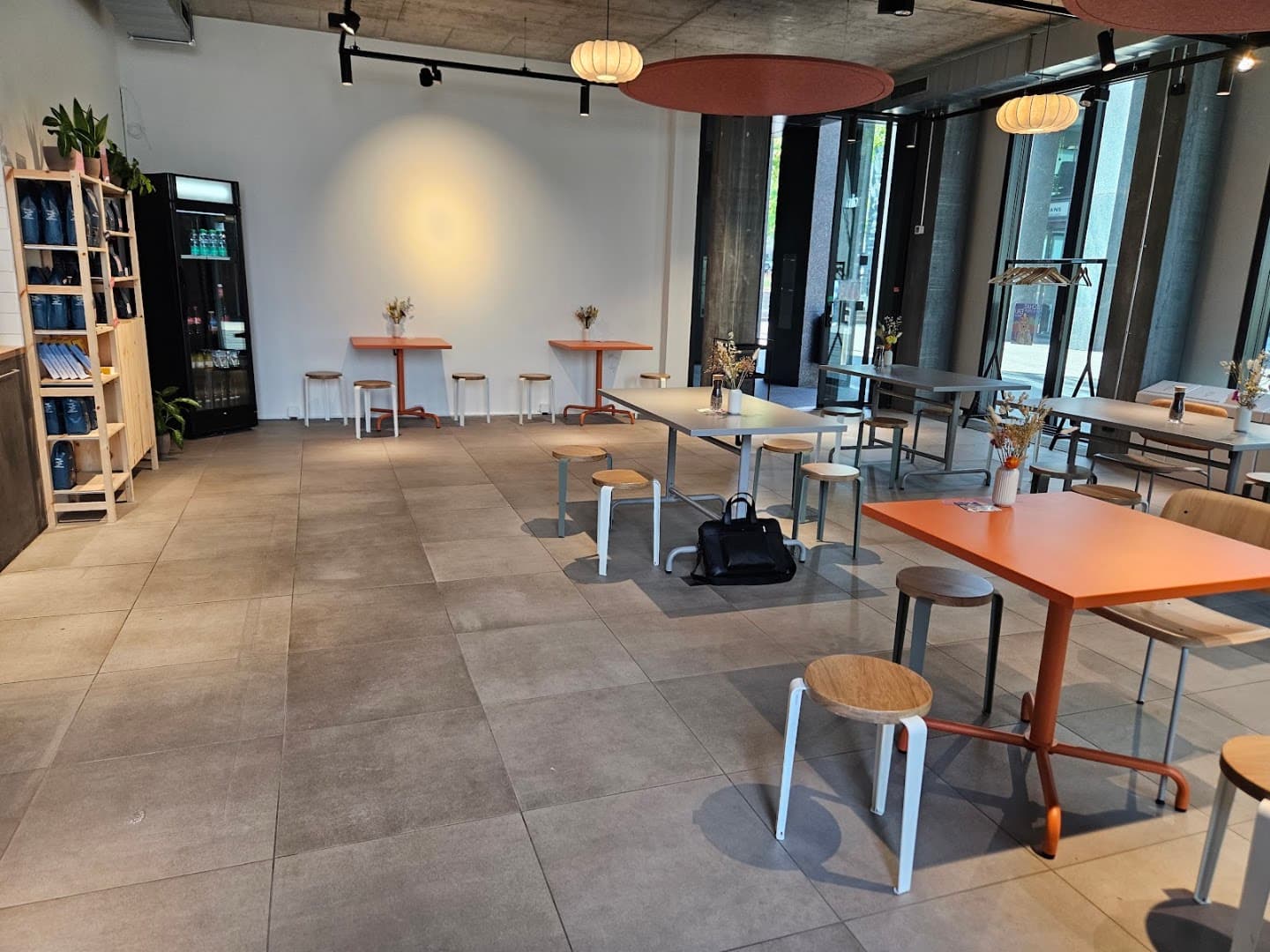 Interior of Rent a Barista Coffeeshop Oerlikon, specialty coffee shop in Zurich