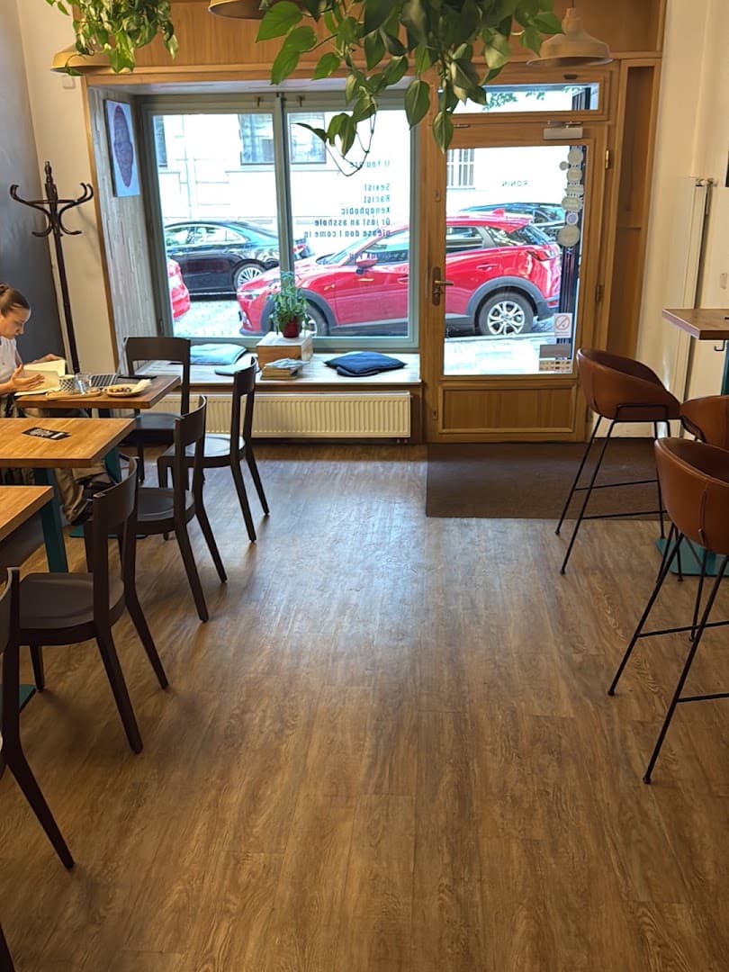 Interior of RONIN Coffee Spot, specialty coffee shop in Prague
