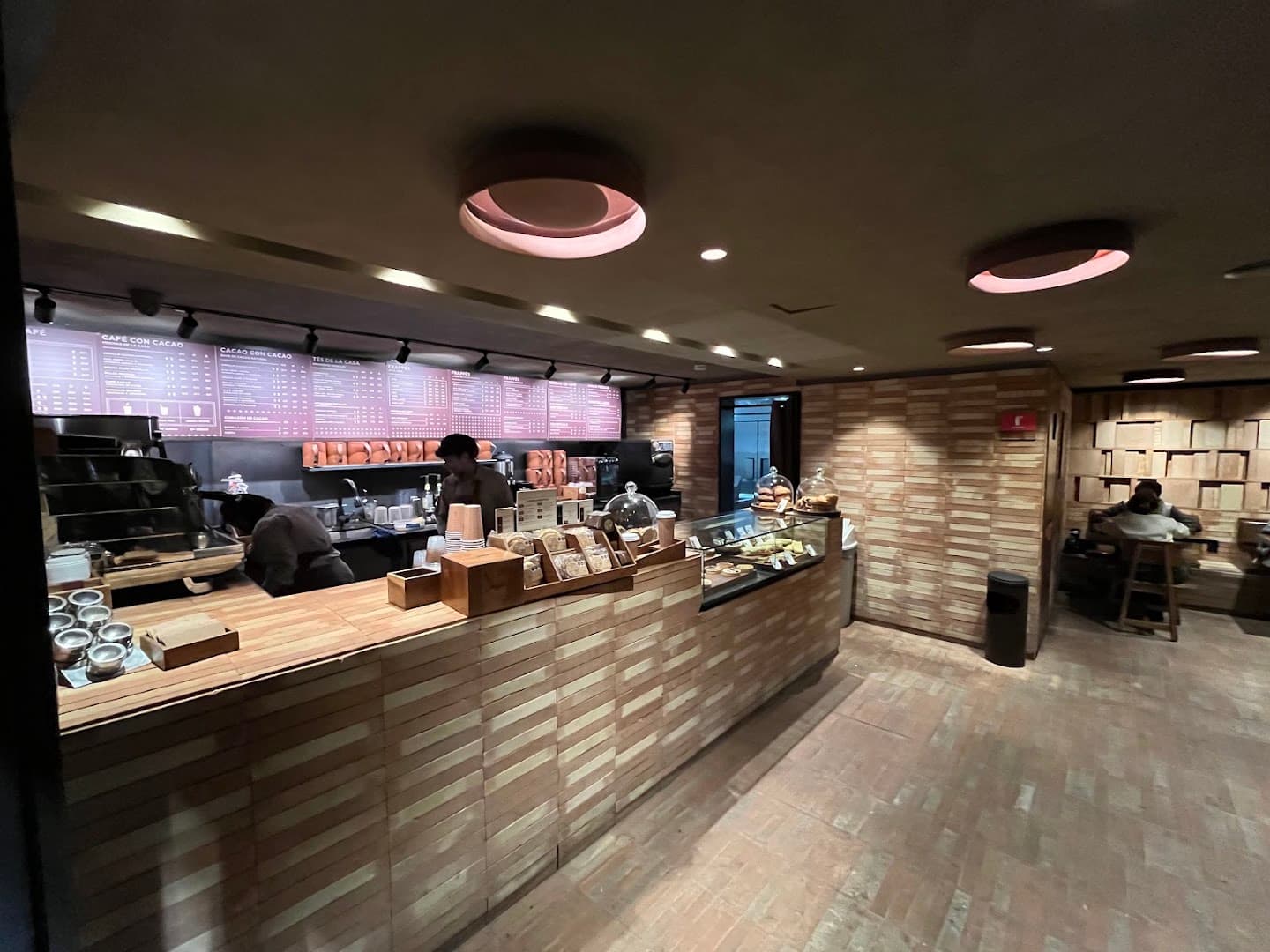 Interior of Tierra Garat Fresas, specialty coffee shop in Mexico City