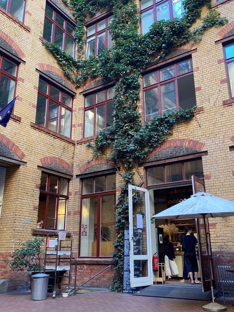 SOFI - specialty coffee shop in Berlin