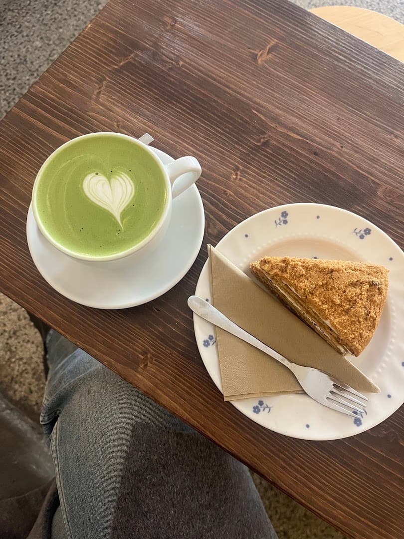 Coffee at Café Tout va bien, specialty coffee shop in Prague