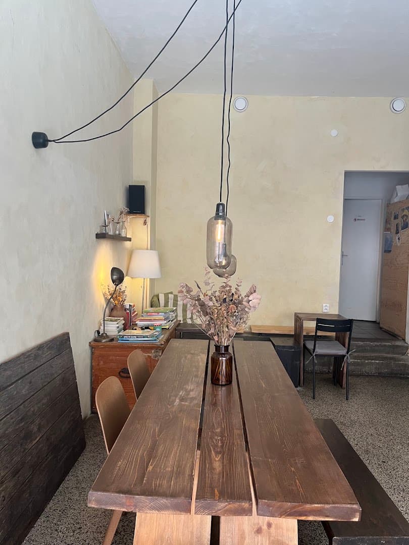 Interior of Café Tout va bien, specialty coffee shop in Prague