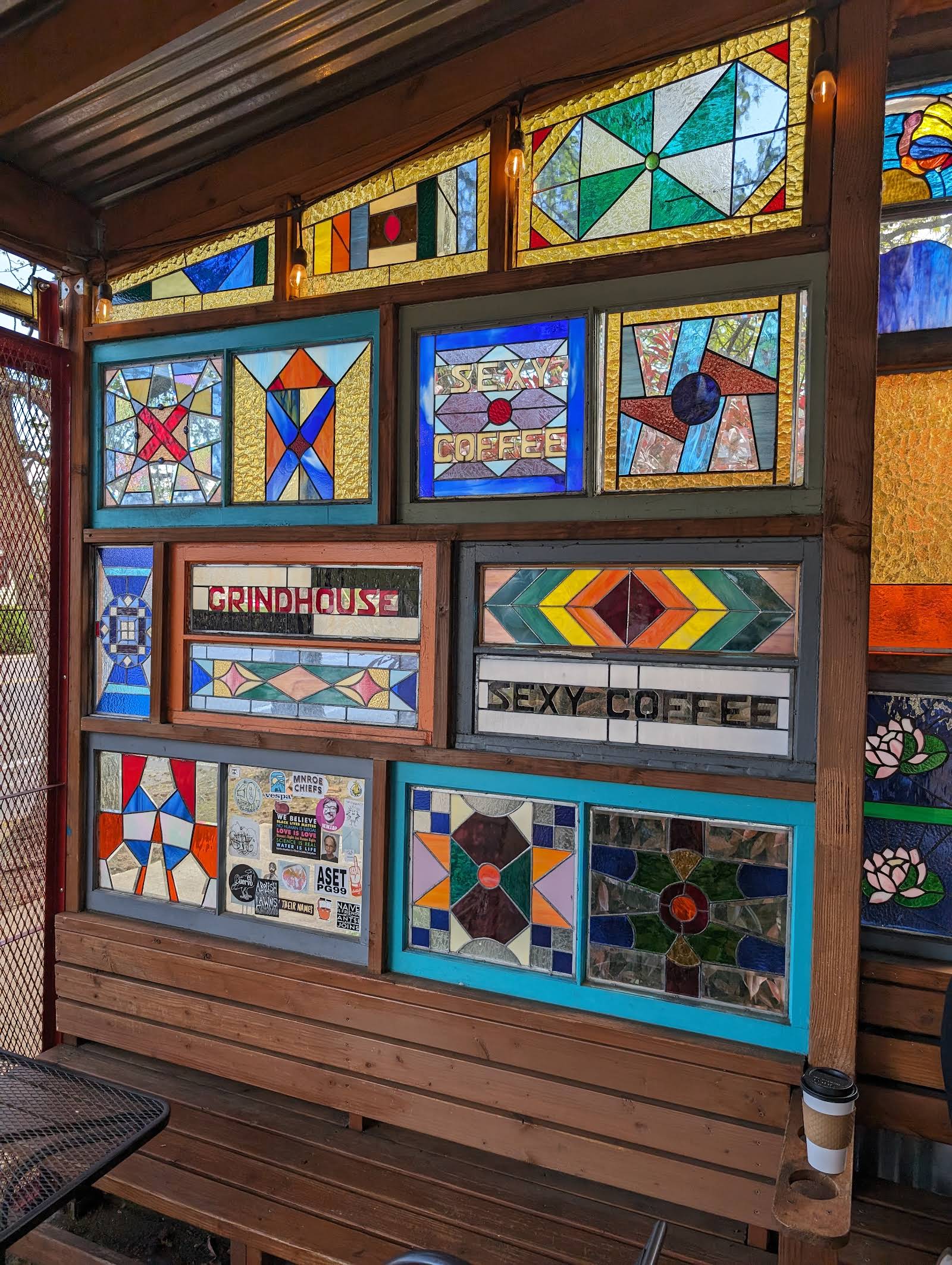 GrindHouse Coffee - specialty coffee shop in Overlook