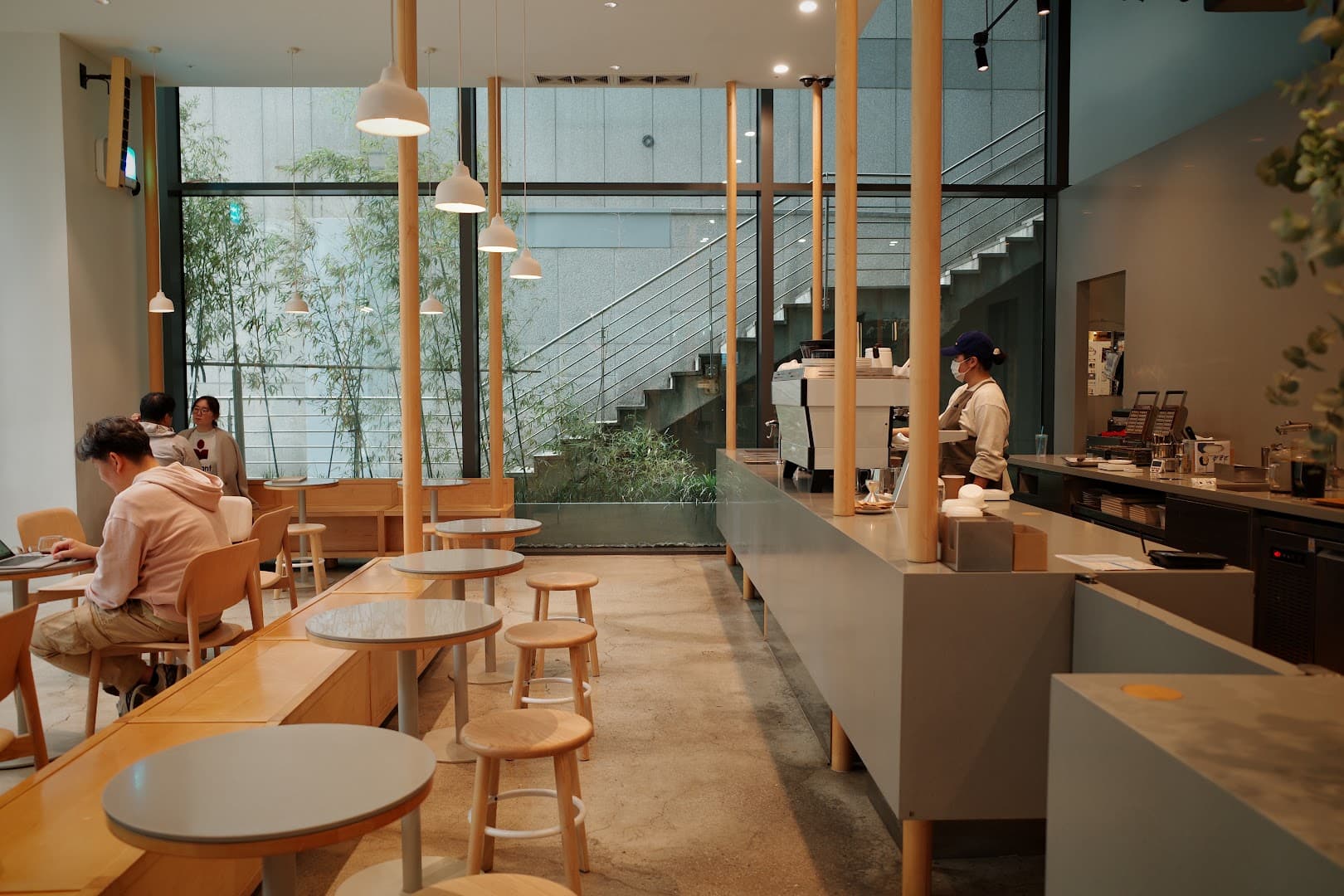 Blue Bottle Yeoksam Cafe - specialty coffee shop in Seoul