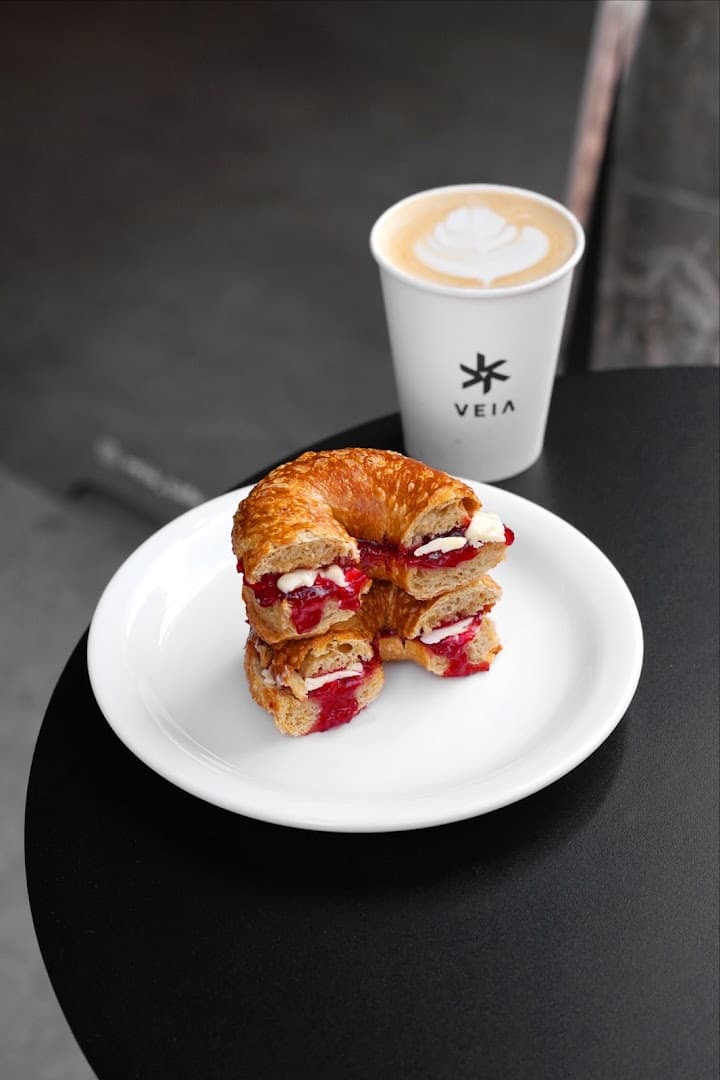 VEIA Café & Clubhouse - specialty coffee shop in Madrid