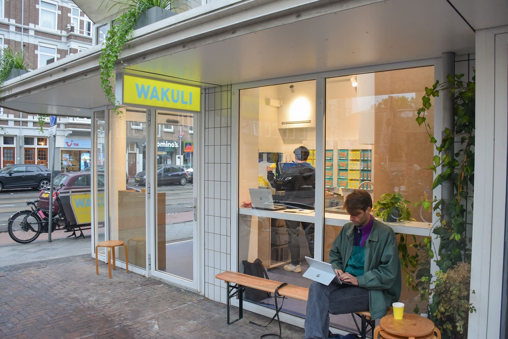 Wakuli specialty coffee bar specialty coffee shop in Amsterdam - photo 10