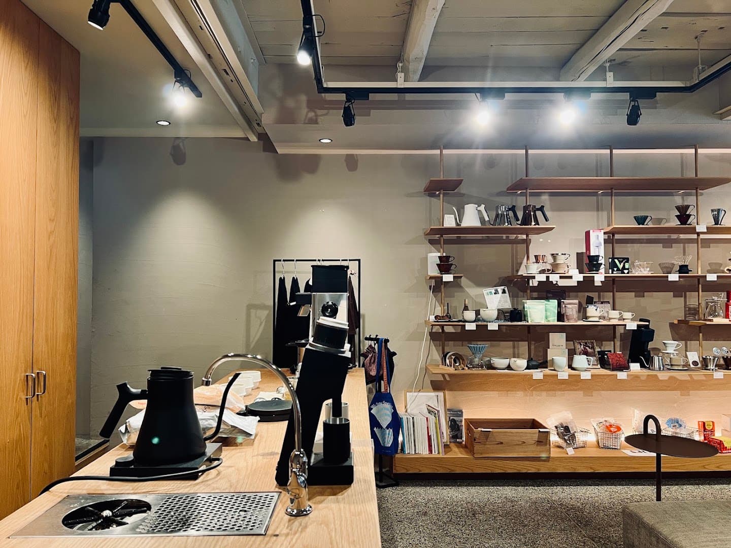 Kurasu Ebisugawa - specialty coffee shop in Kyoto