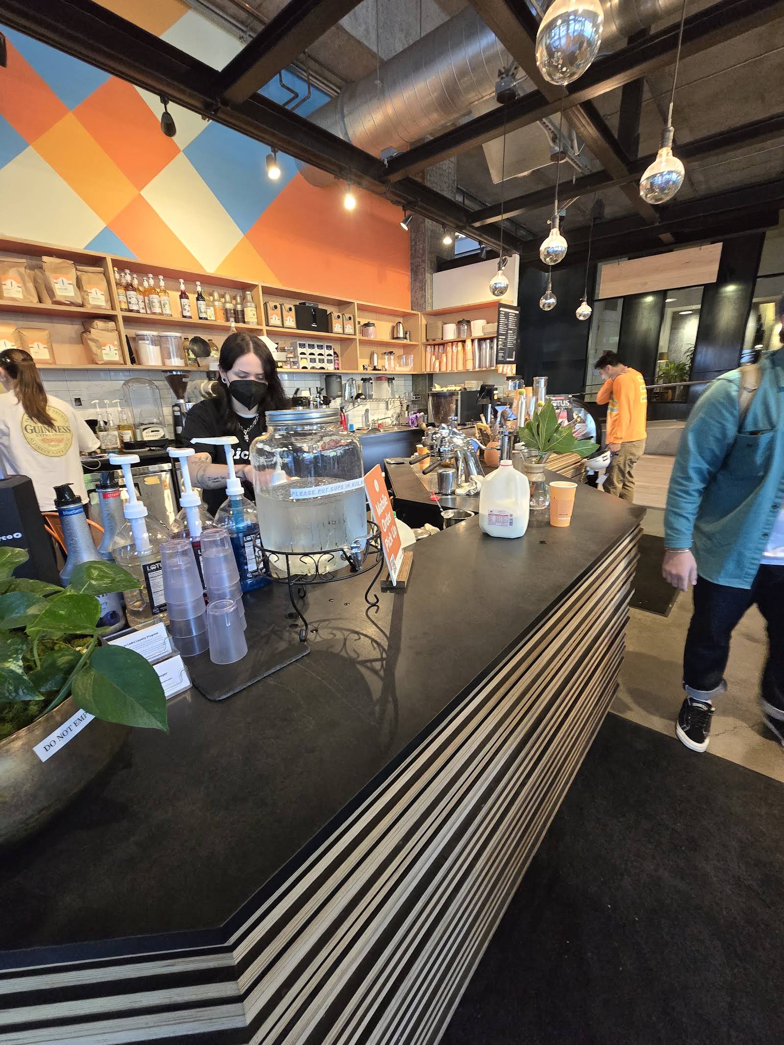 Caffe Ladro - South Lake Union Fairview - specialty coffee shop in Seattle