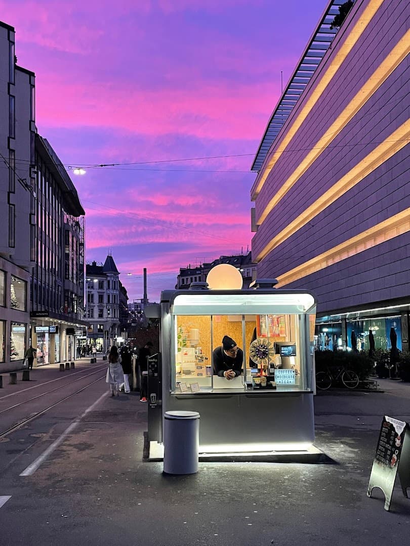 ISULE | Kiosk - specialty coffee shop in Niederdorf