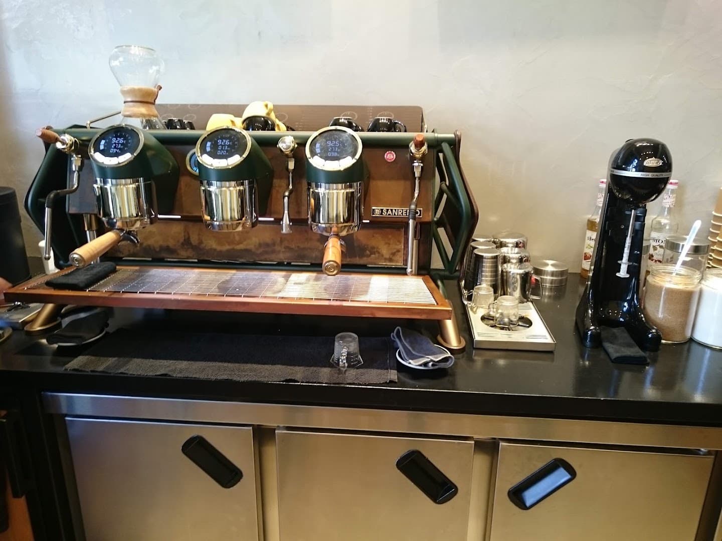 Interior of Rockers Coffee Gang, specialty coffee shop in Athens