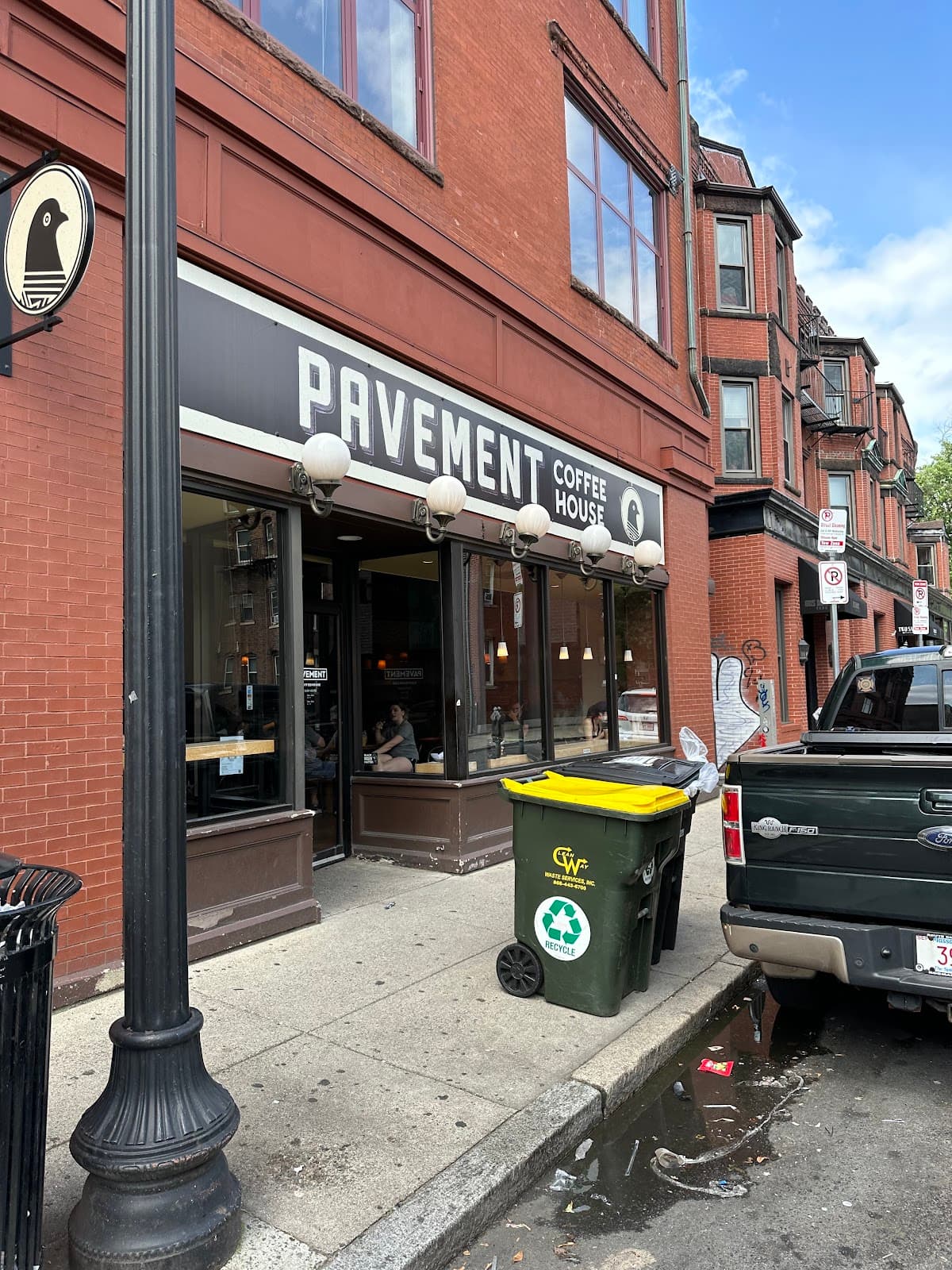 Pavement Coffeehouse - Symphony - specialty coffee shop in Fenway–Kenmore