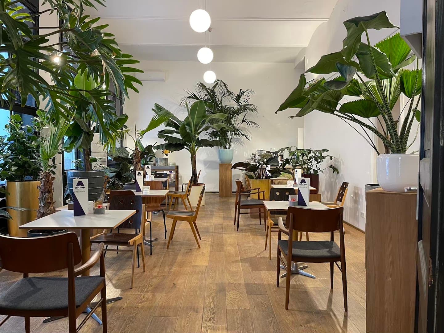 Akrap Espressobar - specialty coffee shop in Vienna