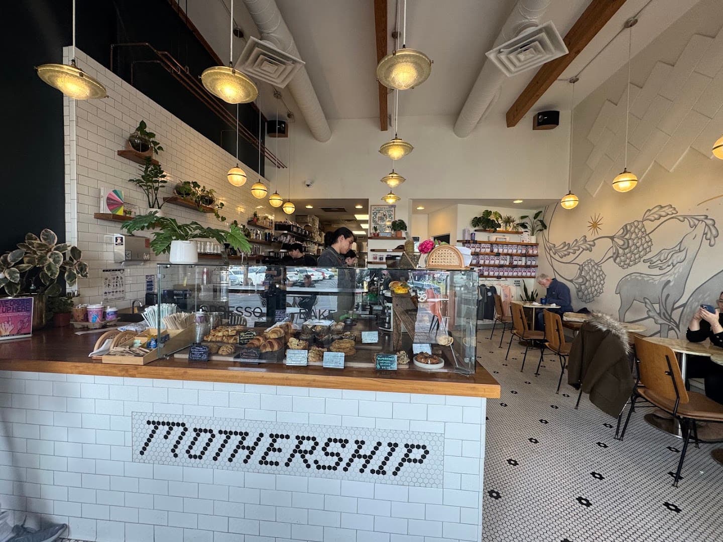 Mothership Coffee Roasters - specialty coffee shop in Las Vegas