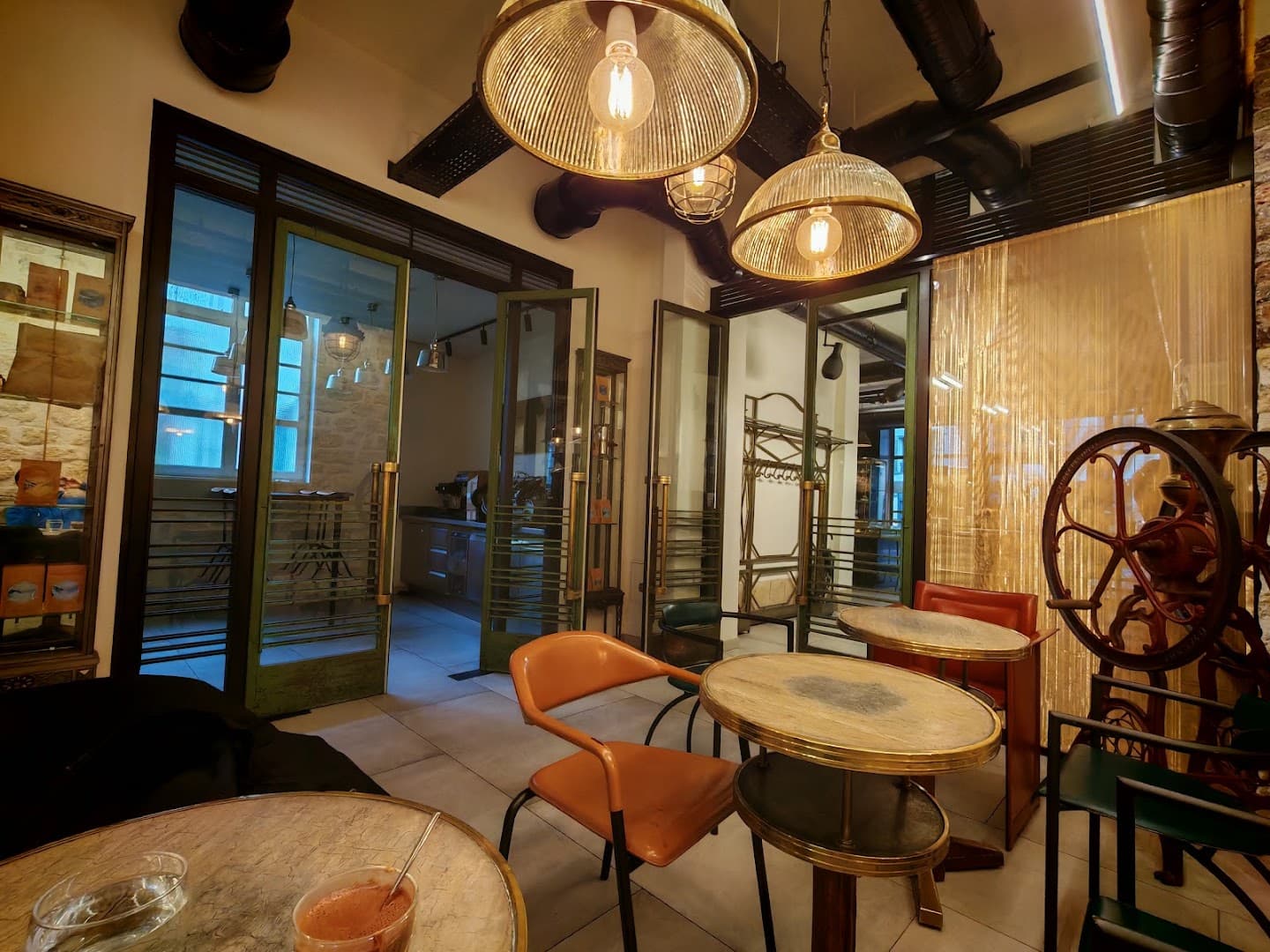 Le Café Alain Ducasse - Manufacture à Paris - specialty coffee shop in Paris
