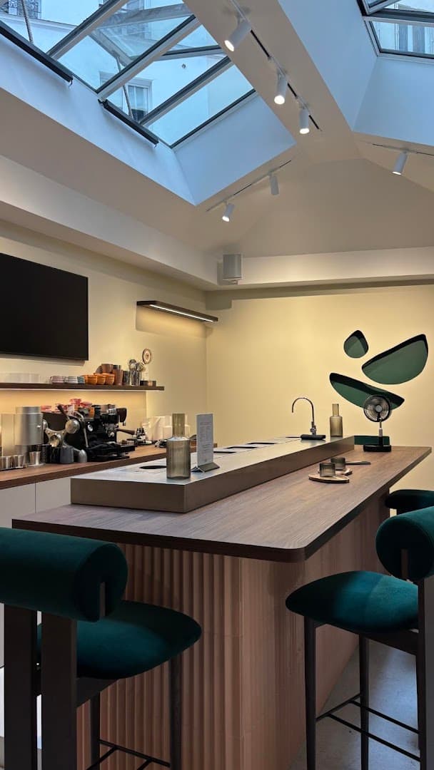 La Maison du Barista - Bar à café & Boutique - specialty coffee shop in Paris