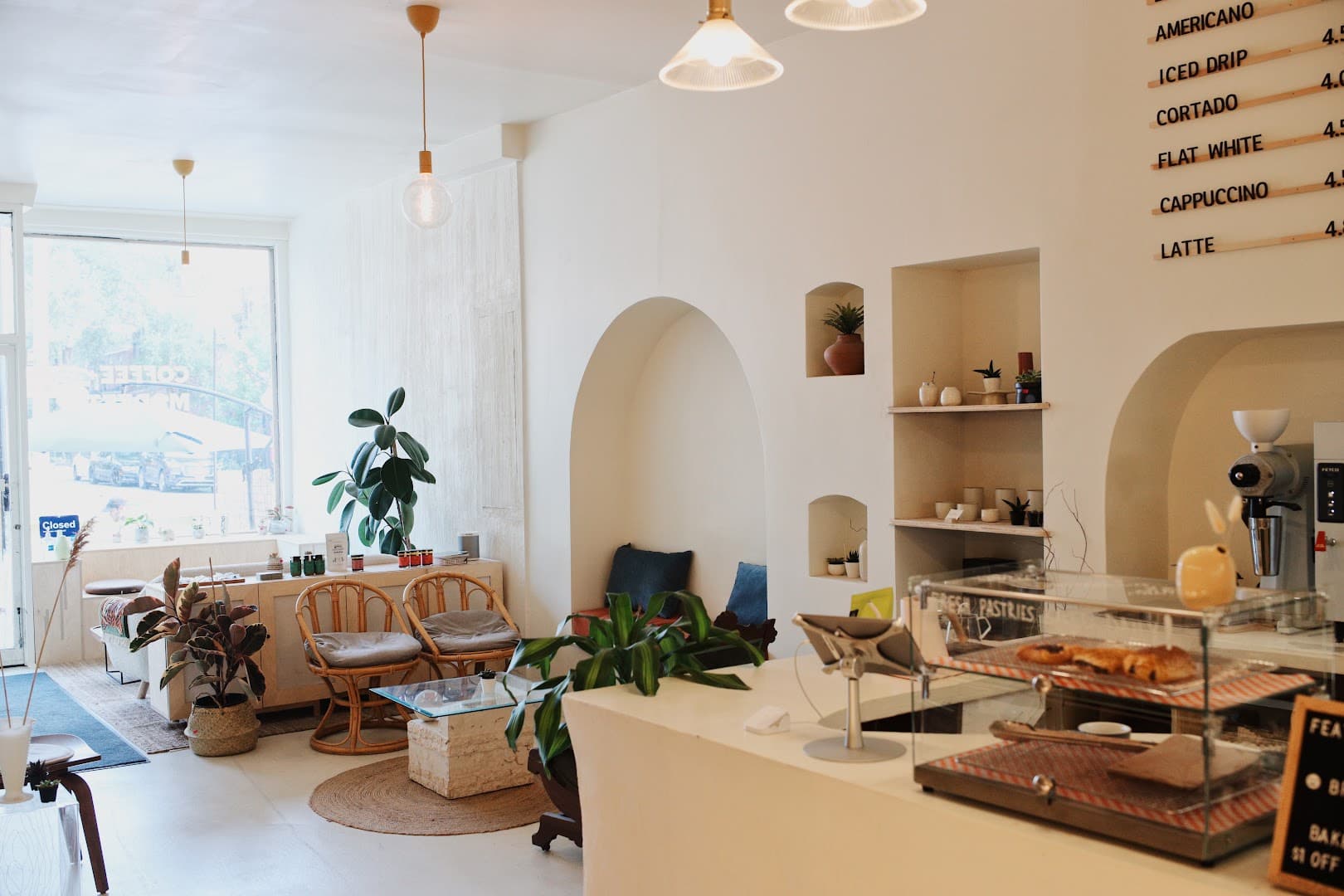 Carbonic Coffee (Baldwin) - specialty coffee shop in Toronto