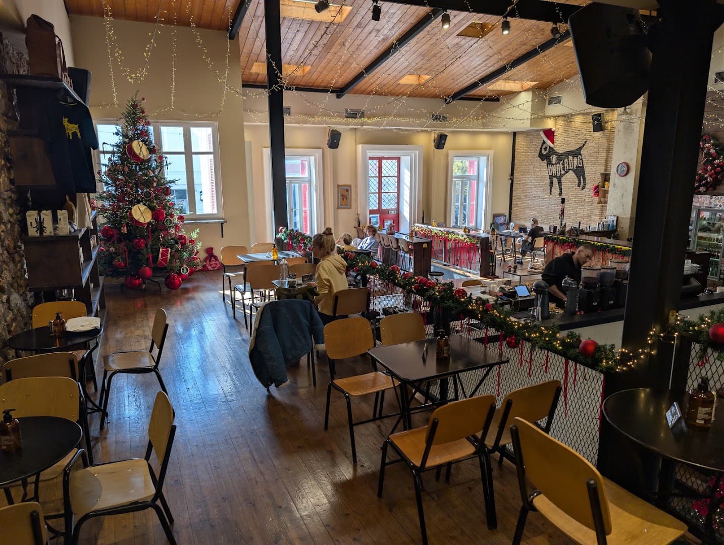 Interior of The Underdog Thissio, specialty coffee shop in Athens