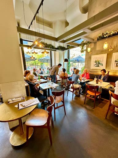 Bluestone Lane Upper West Side Café specialty coffee shop in New York - photo 4