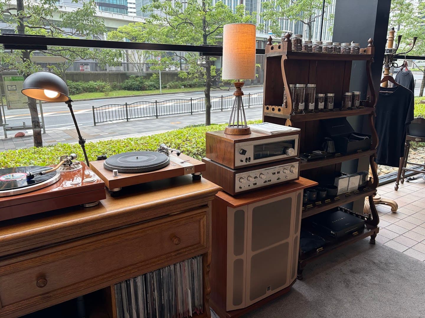 GLITCH COFFEE OSAKA - specialty coffee shop in Osaka
