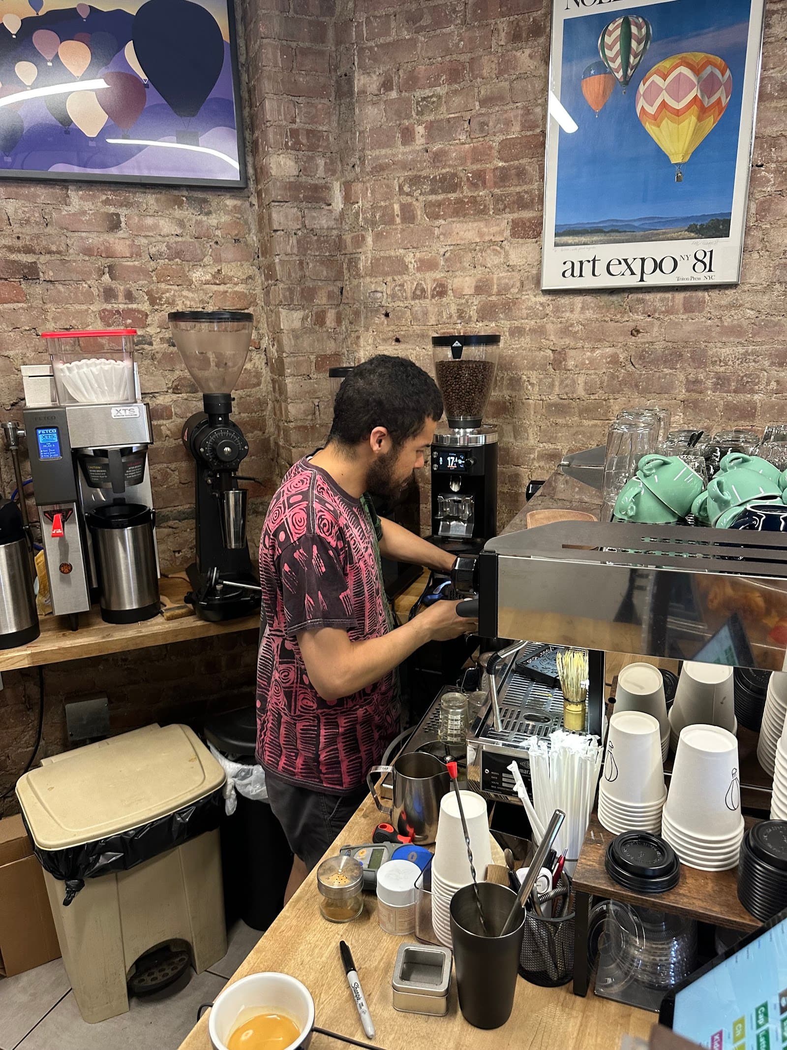 Sojourner Coffee specialty coffee shop in New York - photo 12