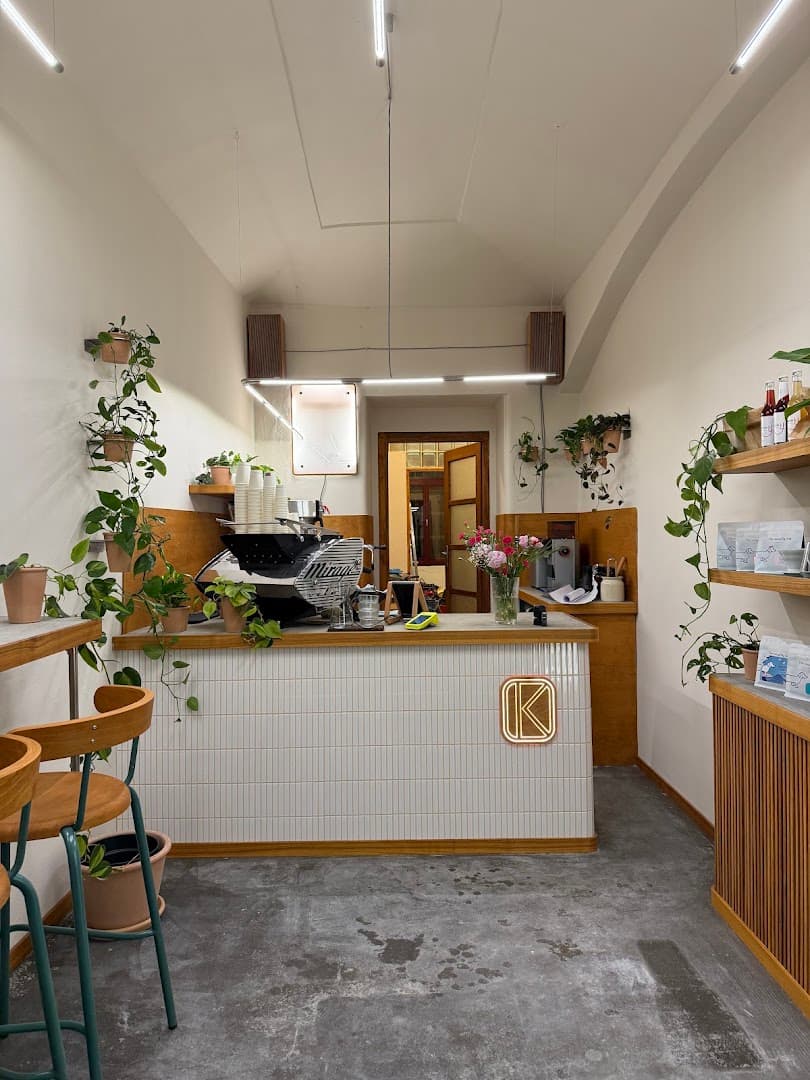 Cafe KávOkno Lupáčova — specialty coffee in Prague