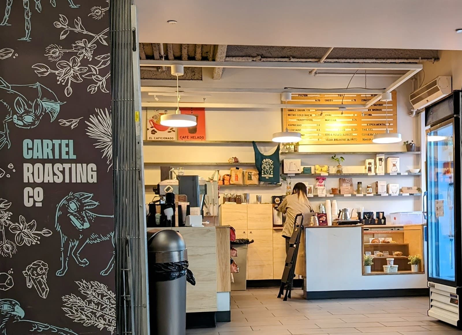 Cartel Roasting Co. specialty coffee shop in Phoenix - photo 7