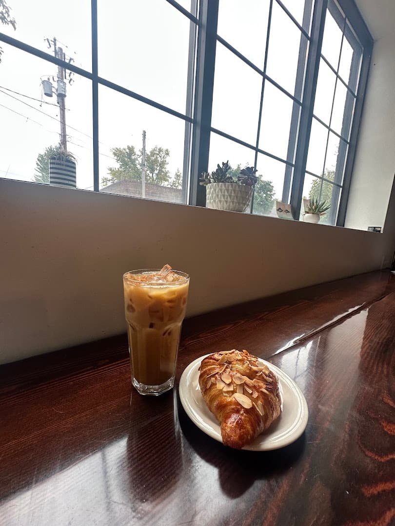yellowbird coffee bar NE - specialty coffee shop in Minneapolis