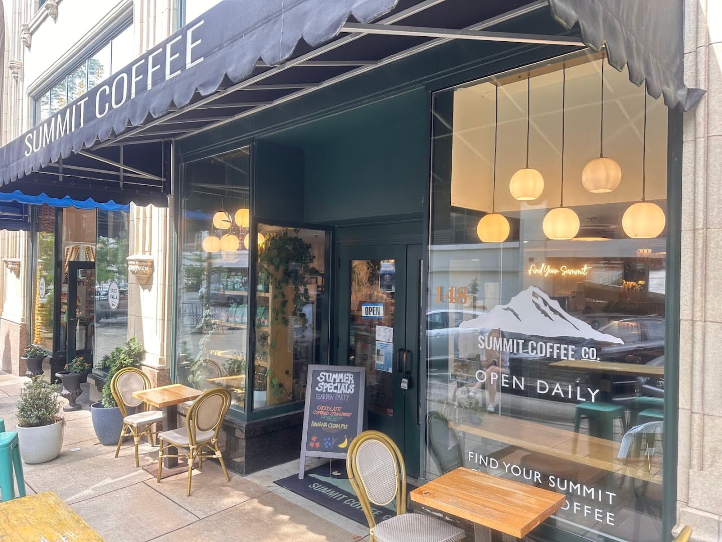Summit Coffee Grove Arcade specialty coffee shop in Asheville - photo 6