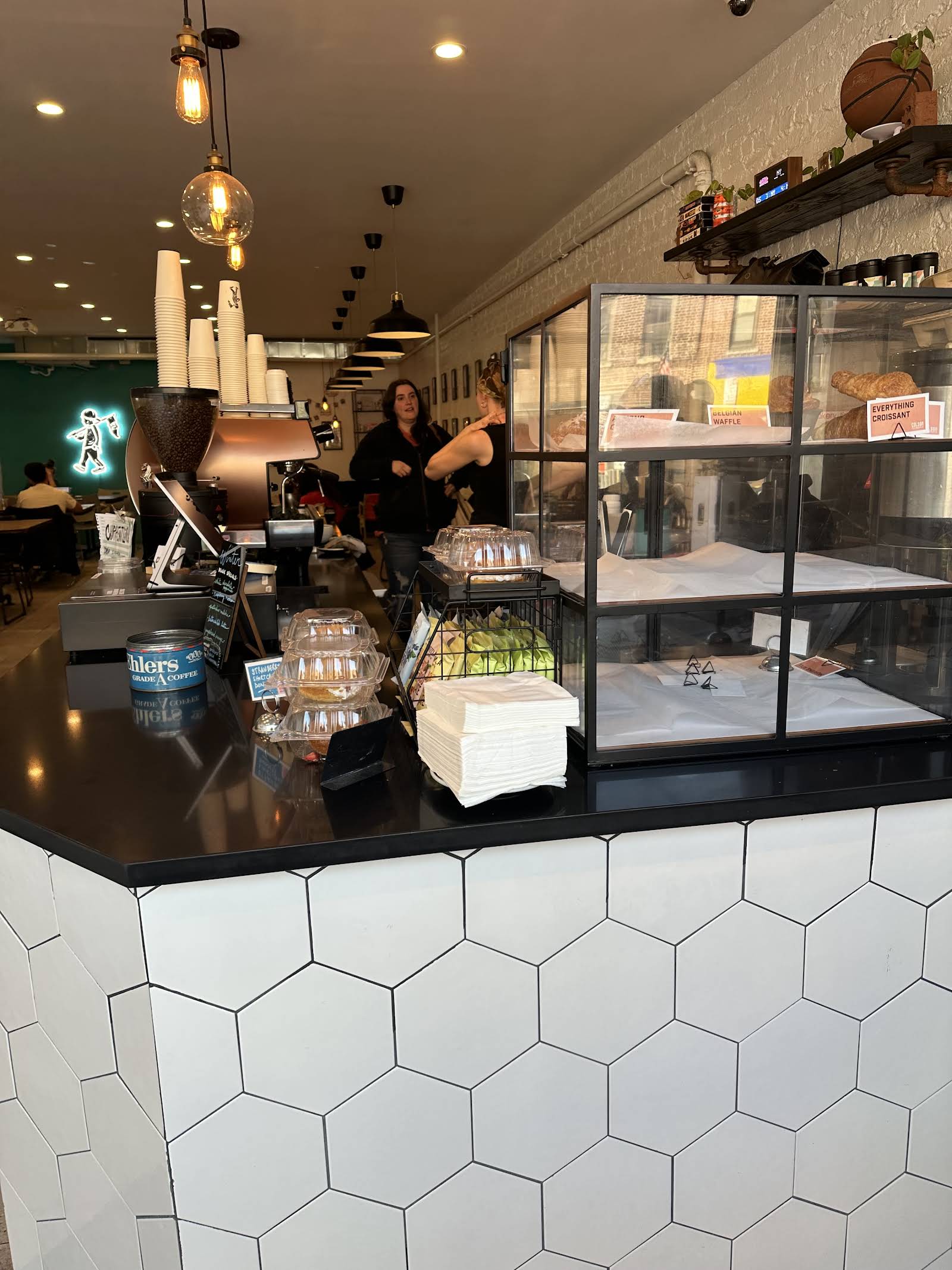 City League Coffee Roasters specialty coffee shop in New York - photo 8
