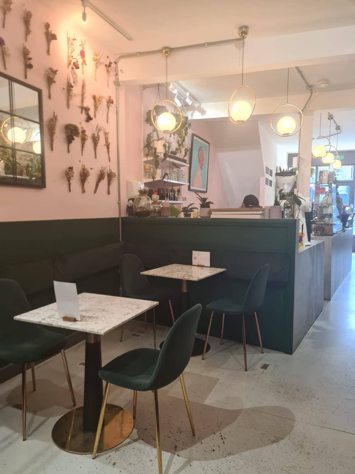 Urban Botanica - specialty coffee shop in London
