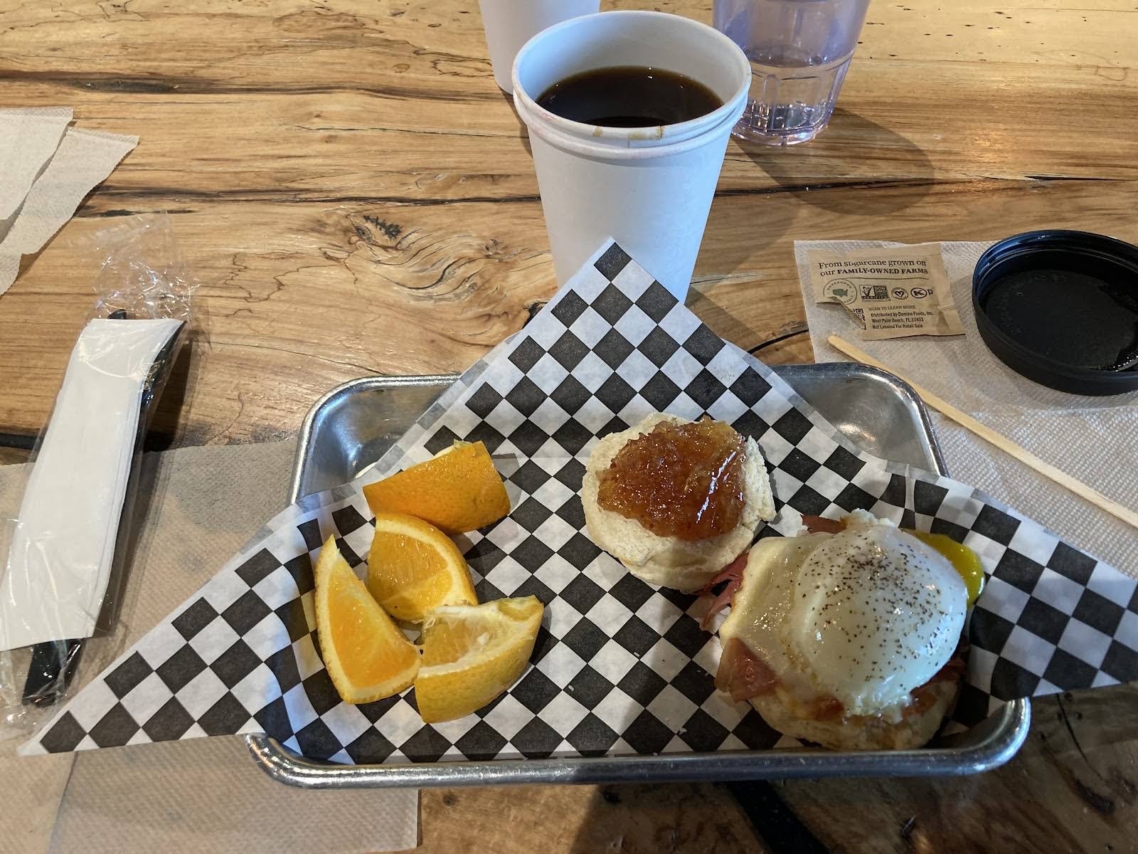 Lobos Coffee Roasters specialty coffee shop in Orlando - photo 7