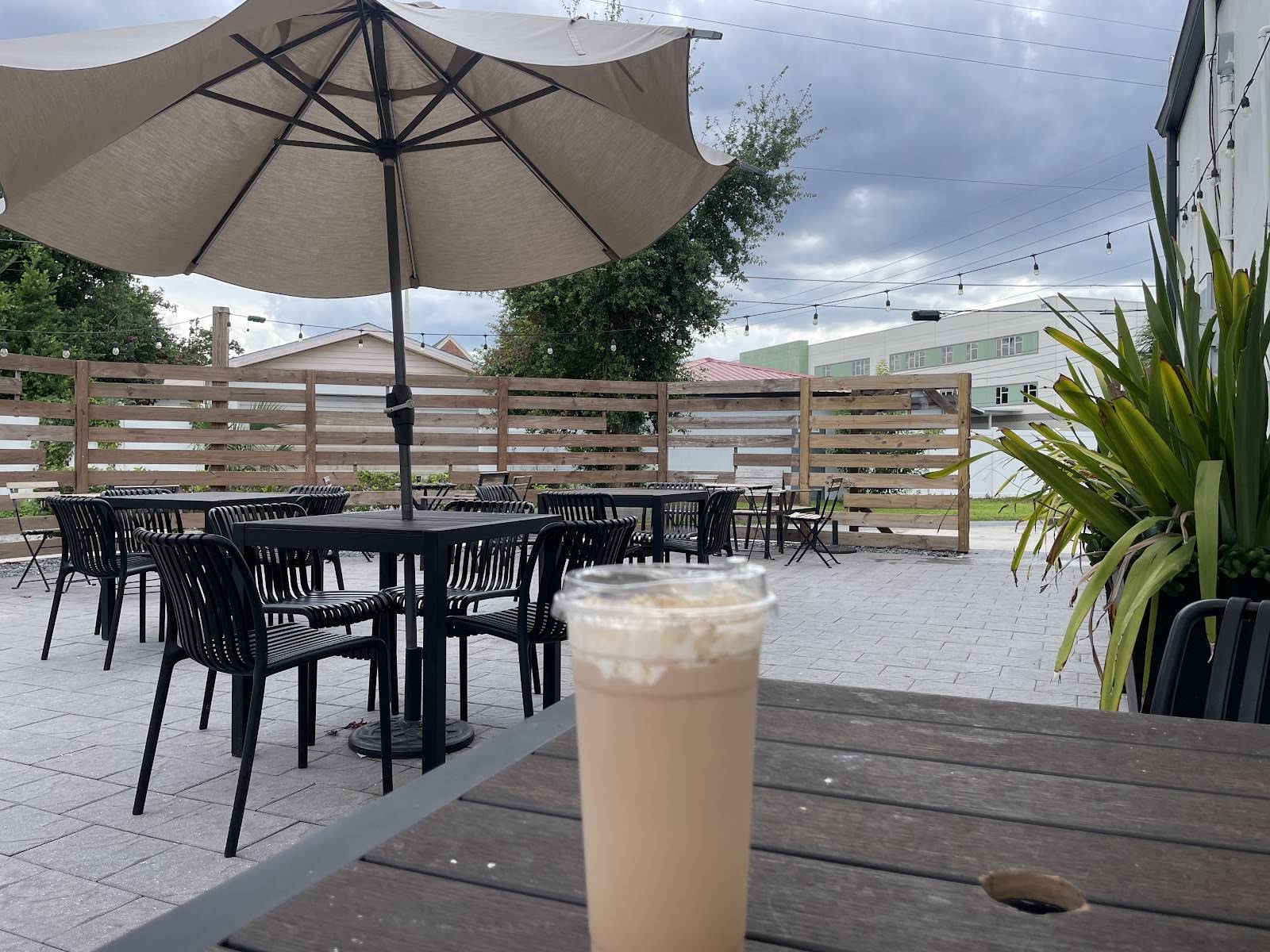 Lobos Coffee Roasters - specialty coffee shop in Northeast Orlando