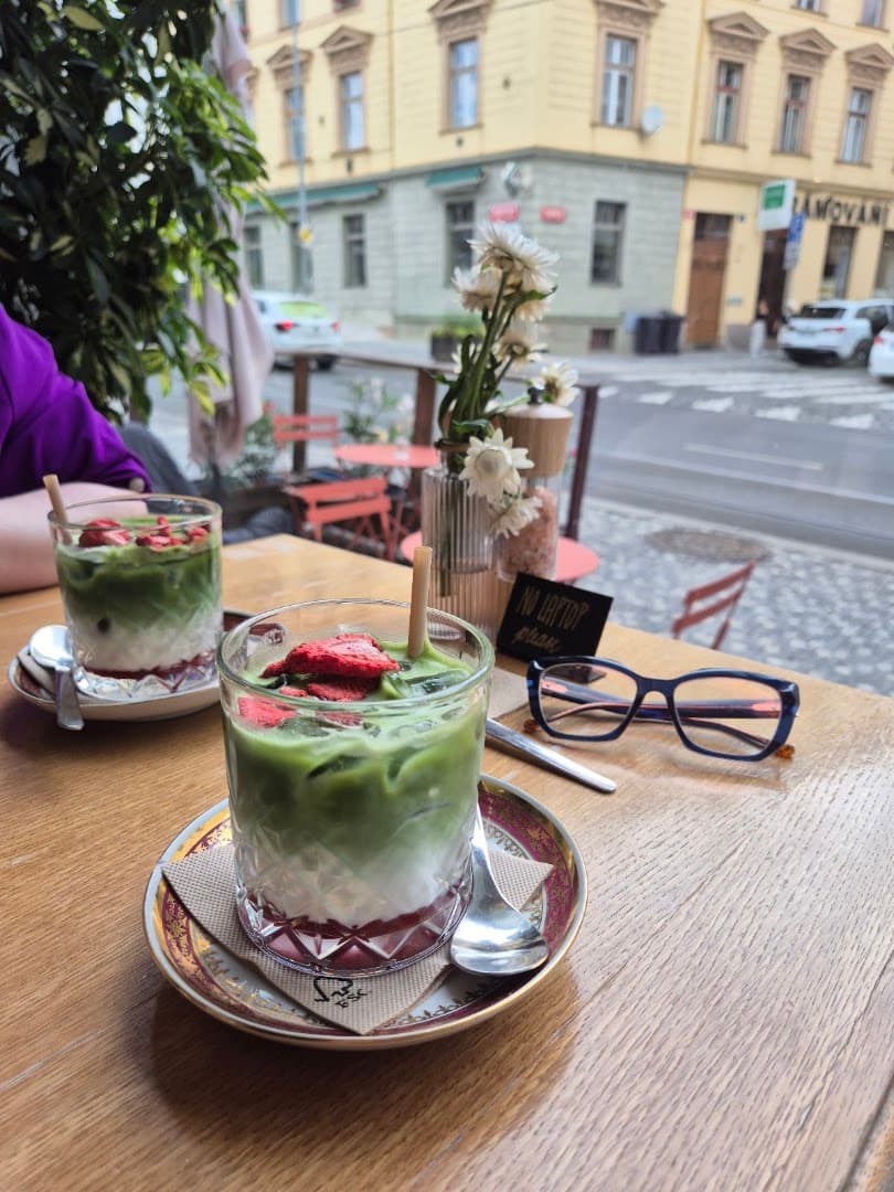 The FLAT cafe - specialty coffee shop in Prague