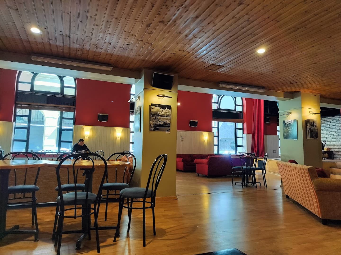 Selah Coffee House - Specialty Coffee - specialty coffee shop in Budapest