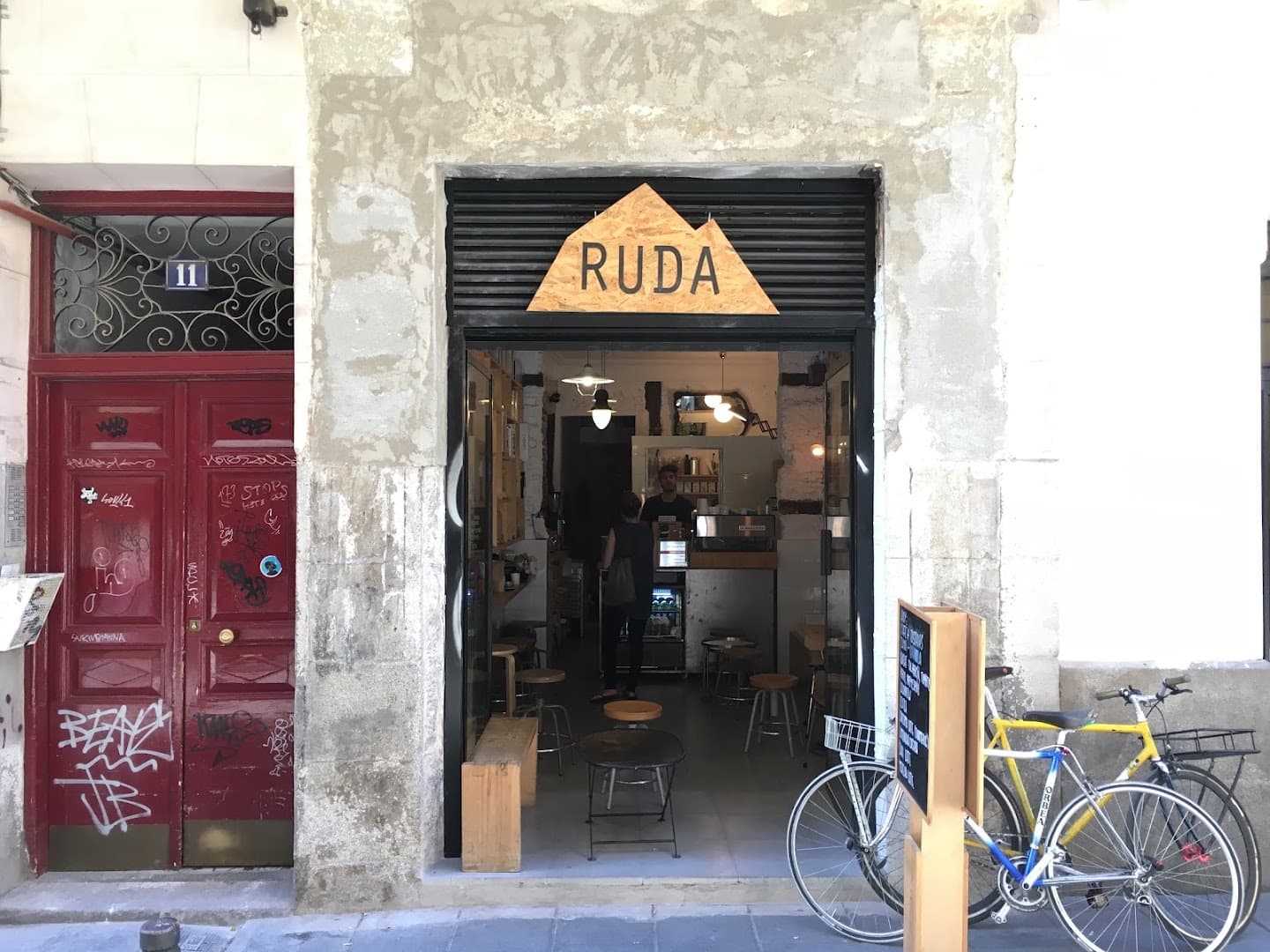 Ruda Café specialty coffee shop in Madrid - photo 8