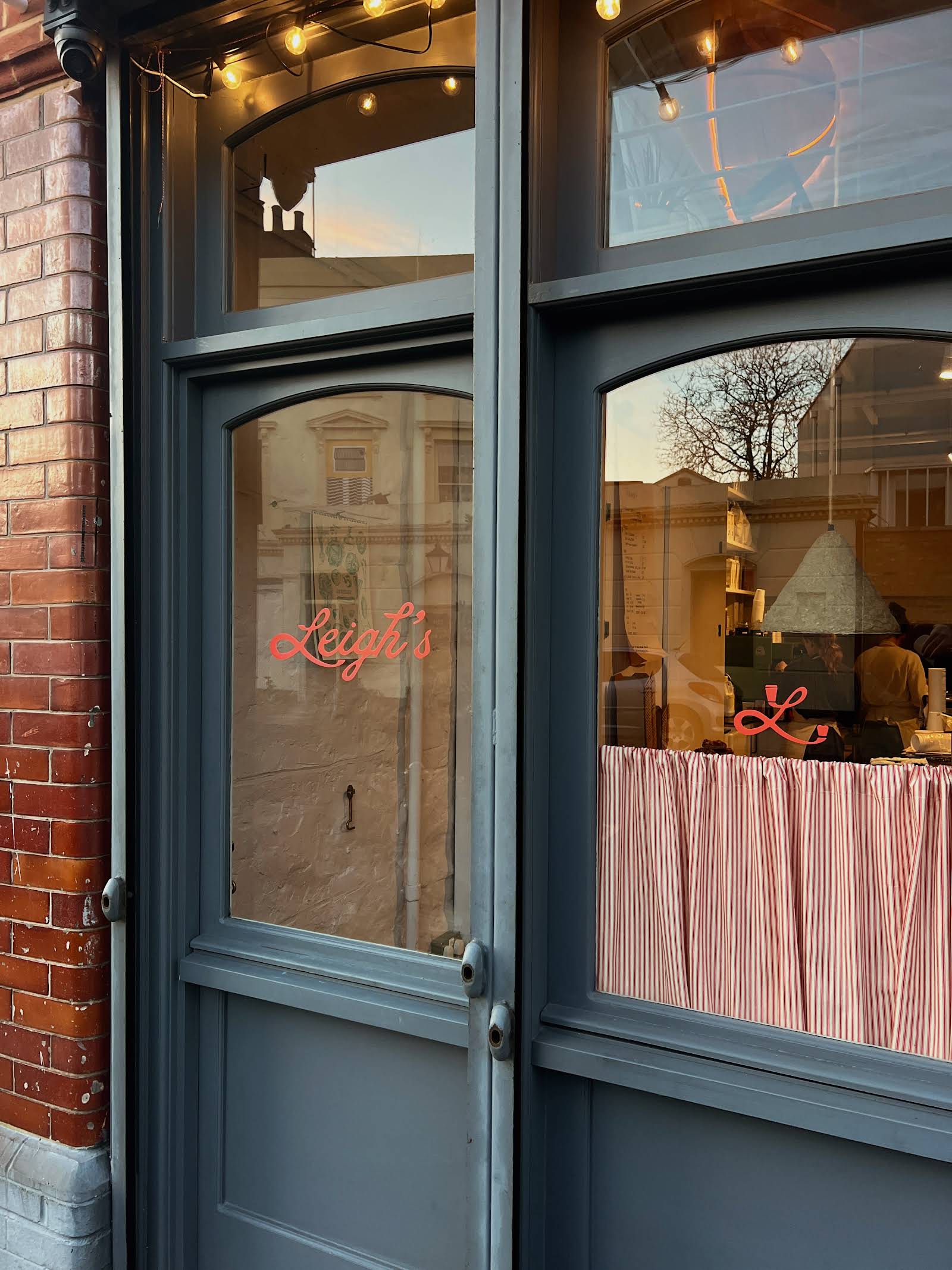 Leigh's specialty coffee shop in London - photo 12