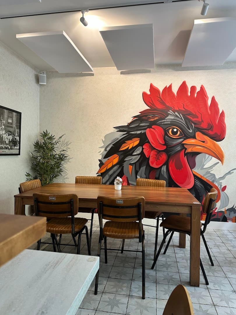 nopa bagels - specialty coffee shop in Madrid