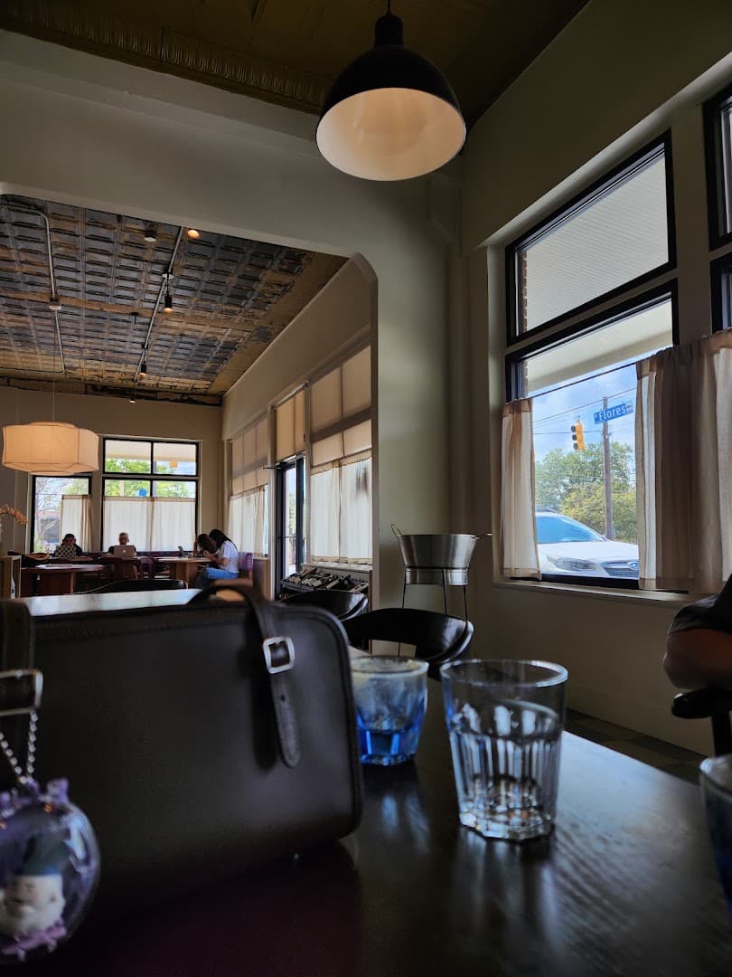 Silhouette Coffee - specialty coffee shop in San Antonio