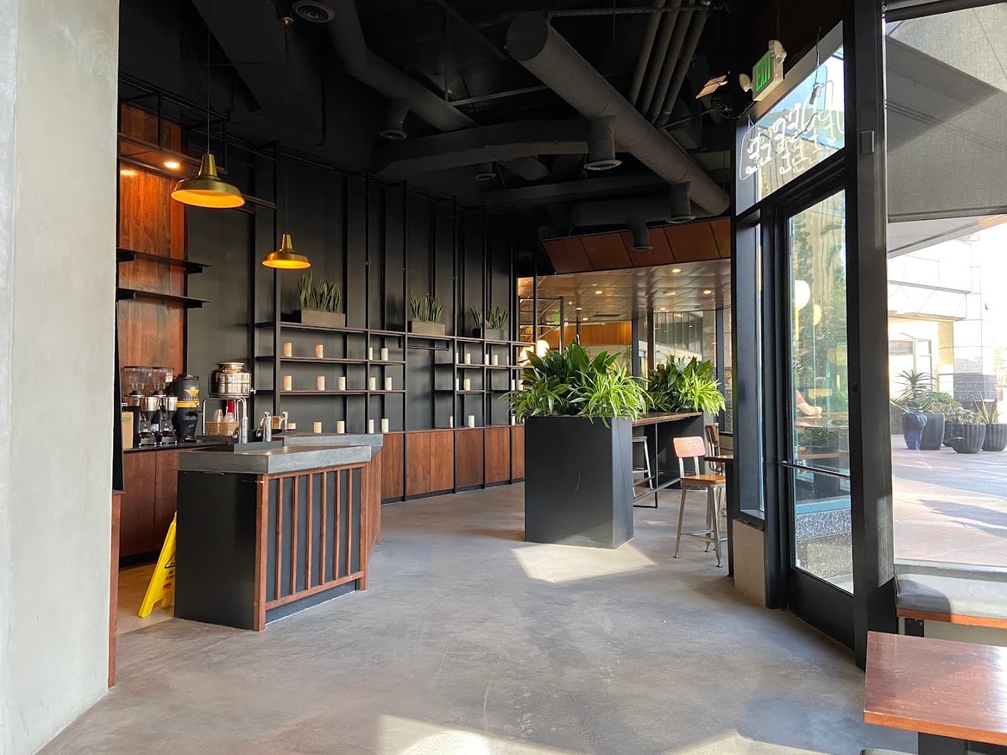 Cafe Moto - specialty coffee shop in San Diego