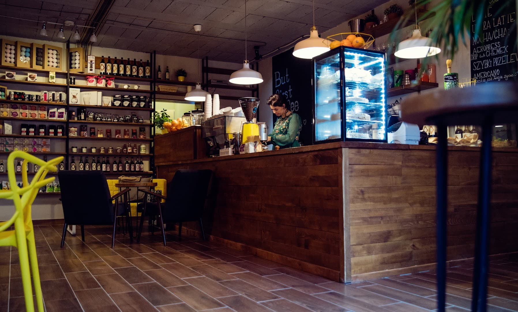 Interior of Frykasy Rarytasy, specialty coffee shop in Warsaw